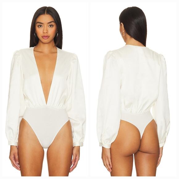 superdown Tops - Superdown Tammie Deep V Bodysuit in Ivory